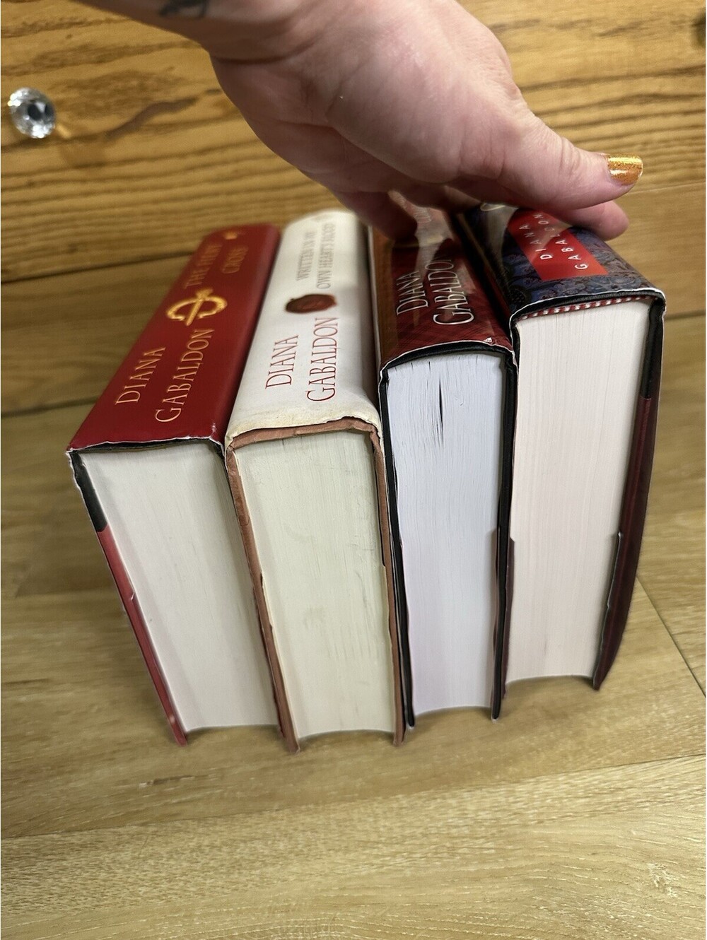 Diana Gabaldon Outlander Book Lot - 4 books Companion 1-2 - Picture 5 of 6